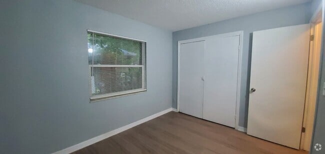Building Photo - 1714 E Idell St Unit B Rental