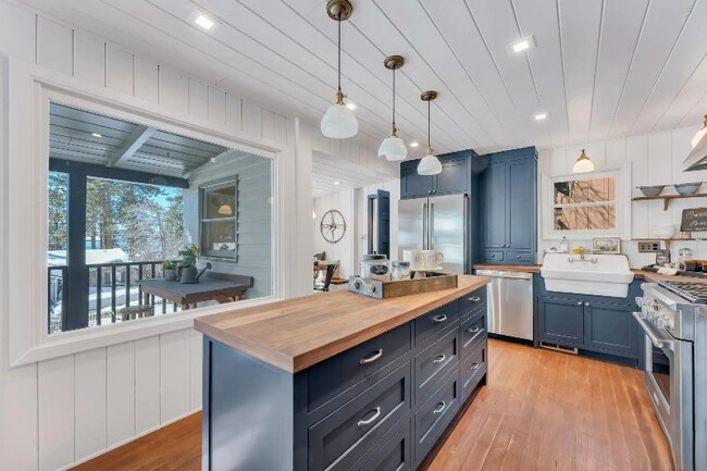 Photo - 617 Freel Dr