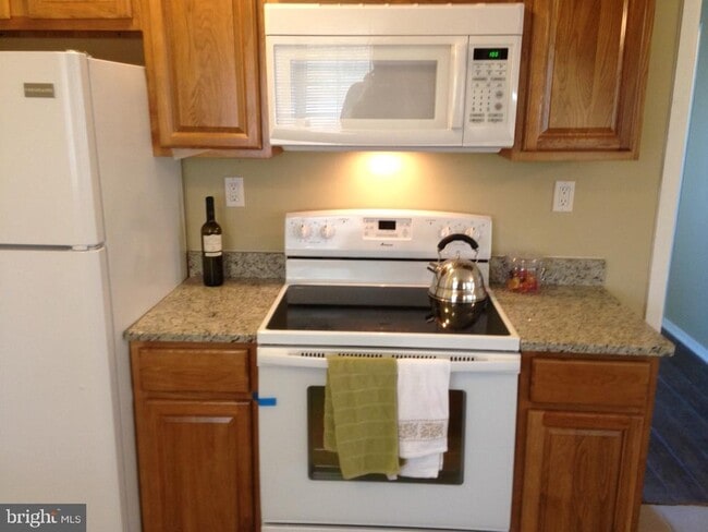 Photo - 62 Brierdale Ln