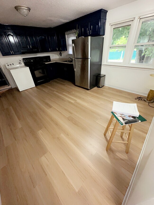 Photo - 150 Judd Ave