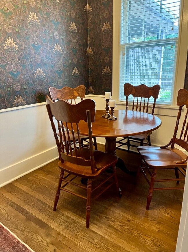 Photo - 1720 Harbert Ave