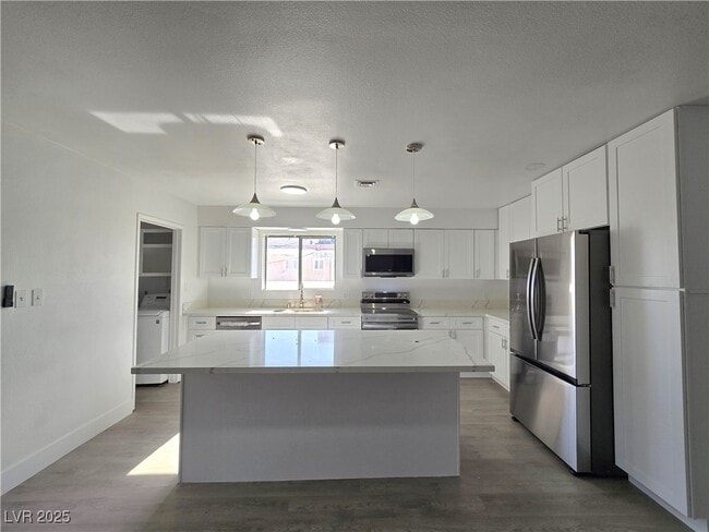 Photo - 4001 Via Vaquero Ave House