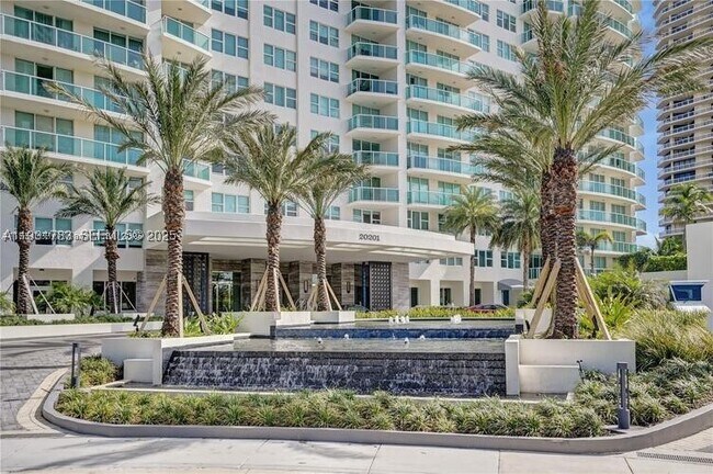Photo - 20201 E Country Club Dr Unit 903