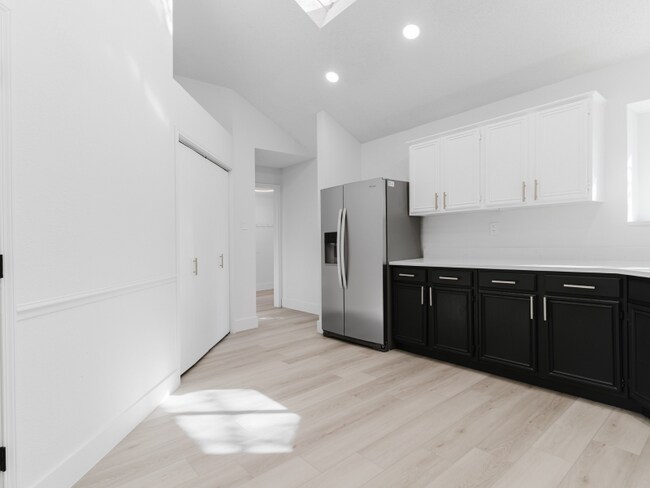 Photo - 2409 Brookside Dr