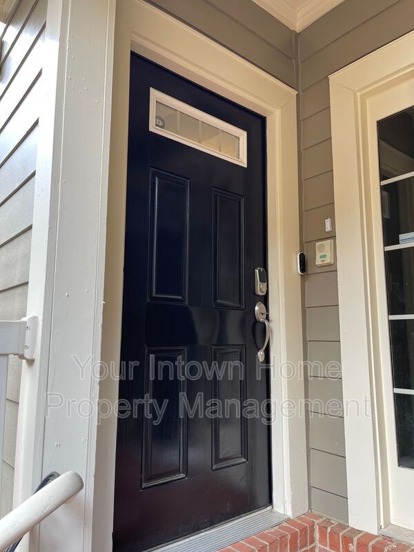 Photo - 655 Mead St SE Unidad #67