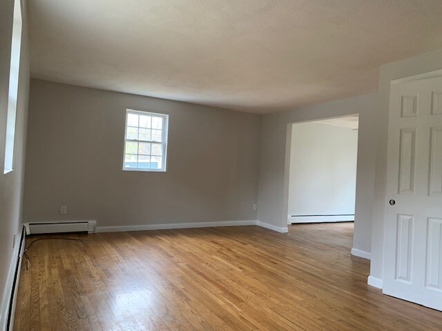 Photo - 33 Atherton Rd