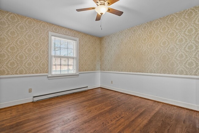 Photo - 3225 Weiss Ln