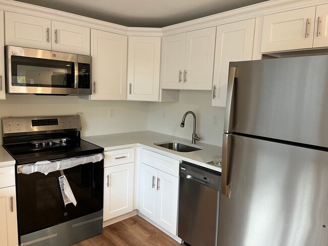 Photo - 143 Columbus Pl Unidad APT 9