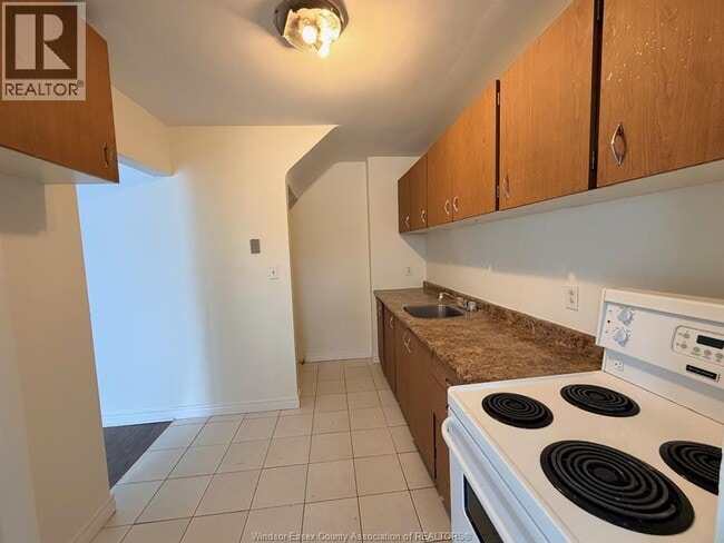 Photo - 1730 Columbia Ct