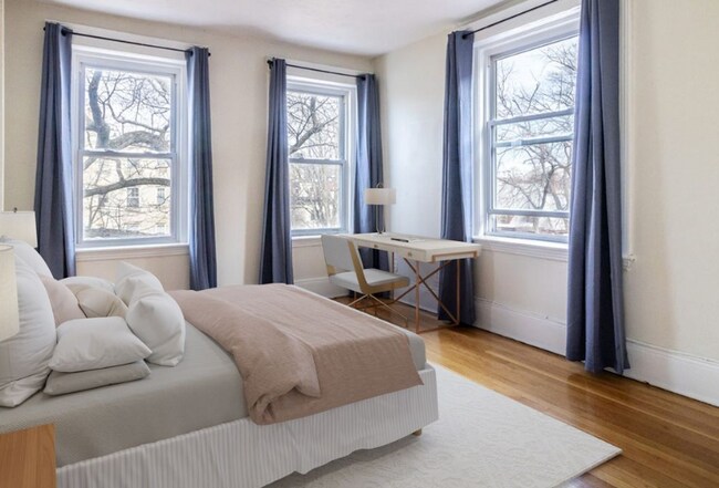 Photo - 5 Braemore Rd Condo Unit 1-15