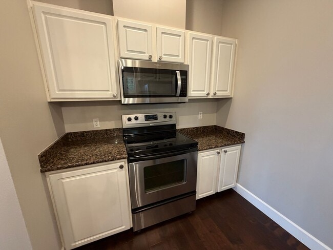 Photo - 2Bd/2Ba Bellevue Condo