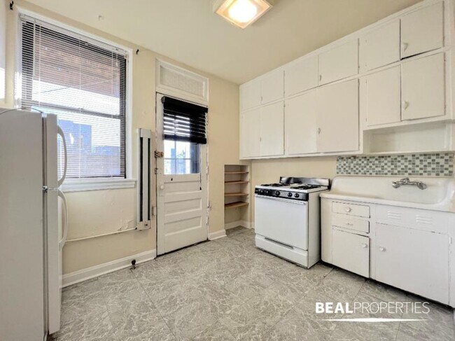 Photo - 0 bedroom in CHICAGO IL 60640 Unidad A2