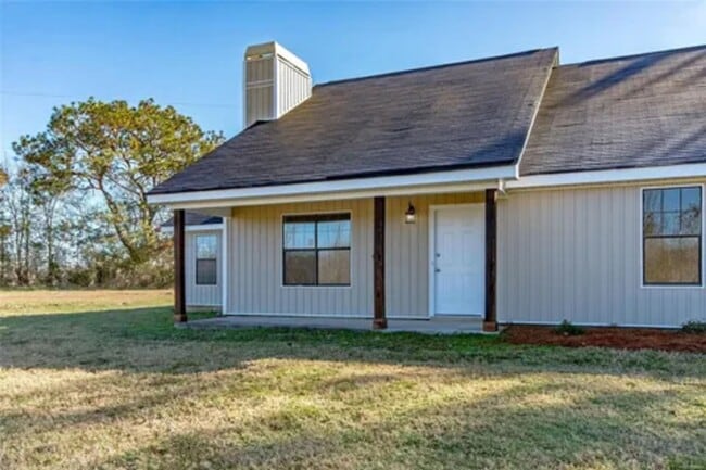 Photo - 151 Atchison Rd