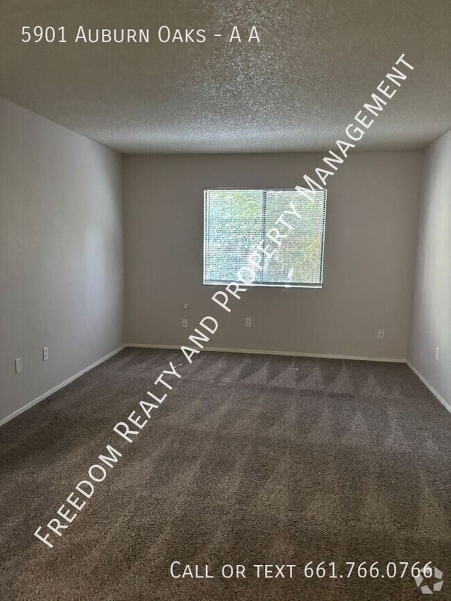 Building Photo - 5901 Auburn Oaks Dr Unit A A Rental