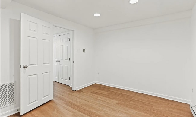 Photo - 3194 St Johns Ln