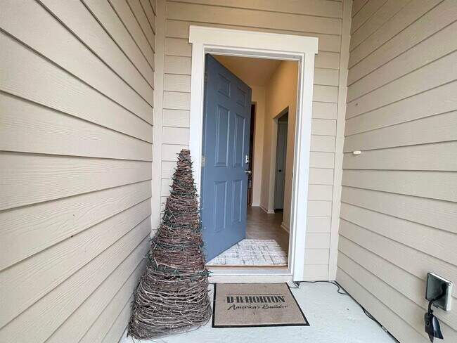 Photo - 101 Rivertown Rd