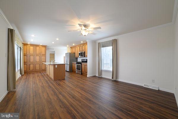 Photo - 17 Edgewater Dr