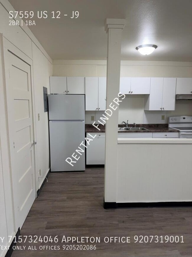 Building Photo - S7559 US-12 Unit J9