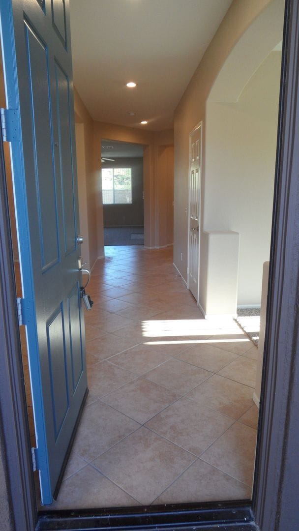 Photo - Single Story 4 BR 2.5 BA  Home On Cul-de-s...