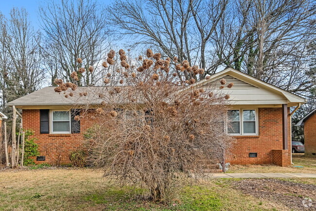 Building Photo - 6126 Castle Ct Rental