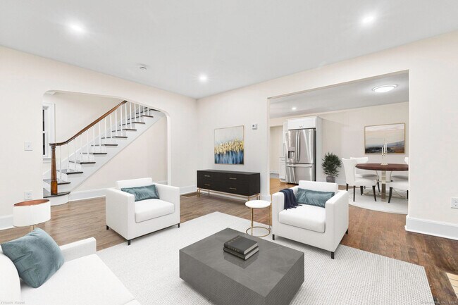 Photo - 46 Puritan Ln