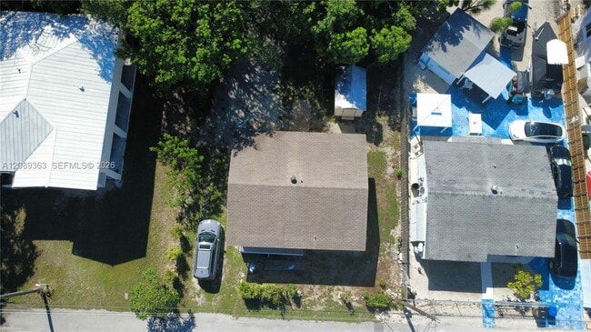 Photo - 10 Silver Springs Dr