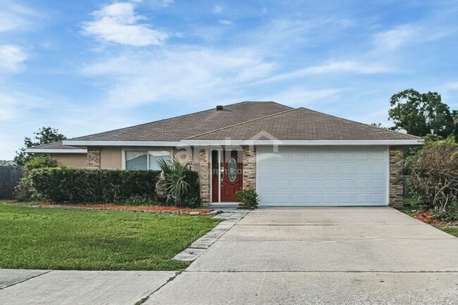 Building Photo - 1014 Gore Dr