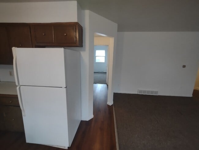 Photo - 1394 Carriage Hill Dr SE