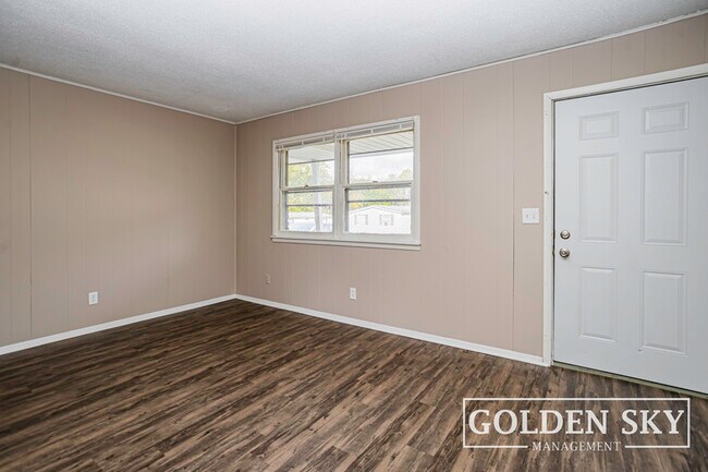 Photo - 6409 E Piccadilly Rd