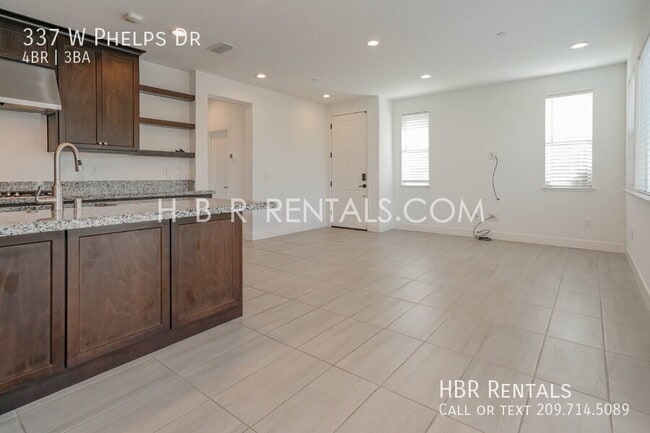 Photo - 337 W Phelps Dr