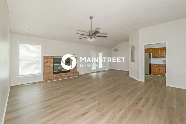 Photo - 3 Bedroom Pet-Friendly Home in Kansas City...