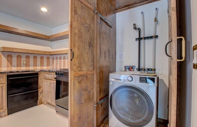 Cottage Washer / Dryer