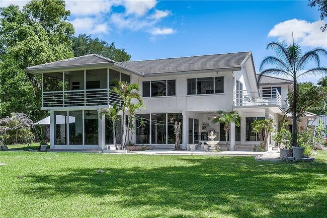 Photo - 18620 Wayne Rd Apartamentos Unidad 1