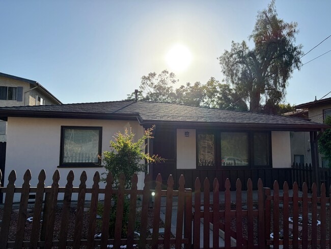 2297 Glendale Blvd