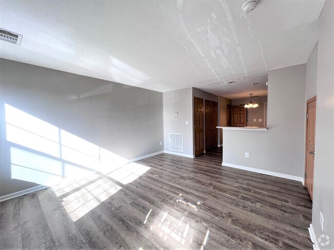 Building Photo - 409 Oxford St. Unit A Rental