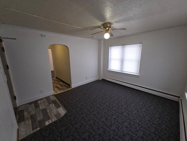 Building Photo - 1143 1st St NW Unit 206