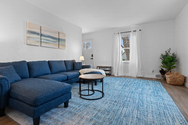 Photo - 914 Quincy St