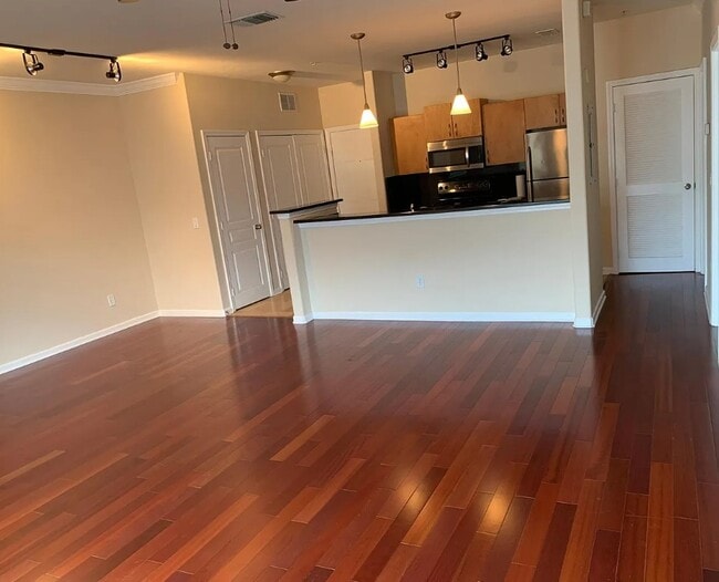 Photo - 8290 Gate Pky W Unit 512