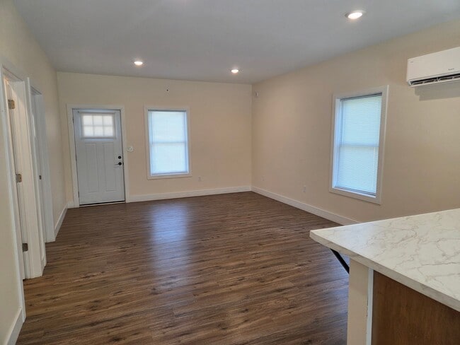 205D Knaack Court