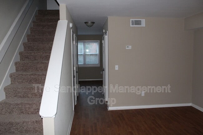 Photo - 21-B Anderson Ave