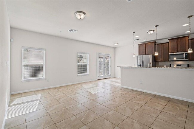 Photo - 1609 Catalan Rd