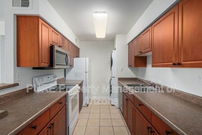 Photo - 5995 N 78th St Unit #2098
