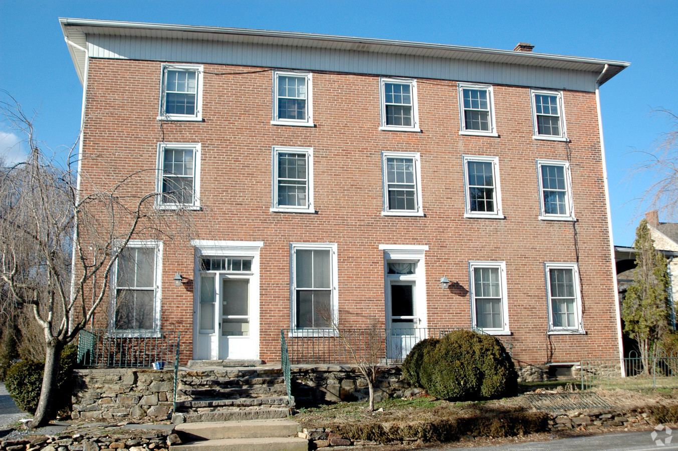 Photo - London Grove Apartments