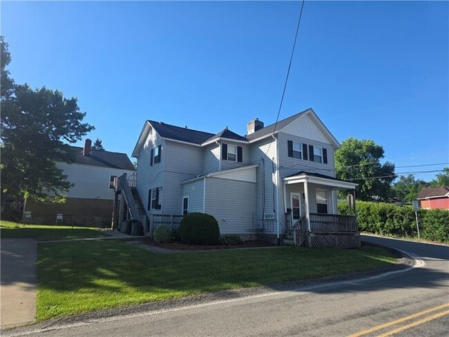 Photo - 521 9th Ave