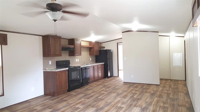 Photo - 808 Martin Luther King Blvd