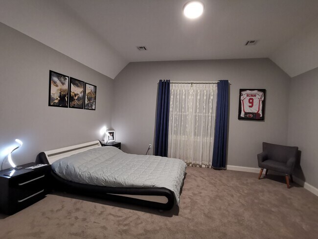 Master Bedroom #1 - 868 Washington St