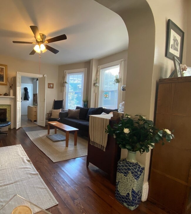 Photo - 154-156 Hudson St Unit 1st floor full apt