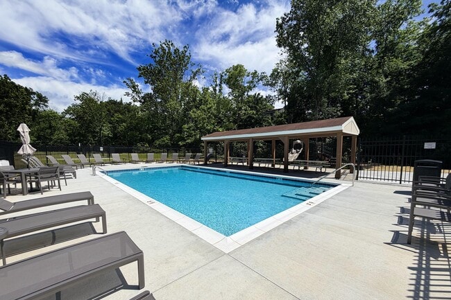 Building Photo - Timber Ridge Apartments