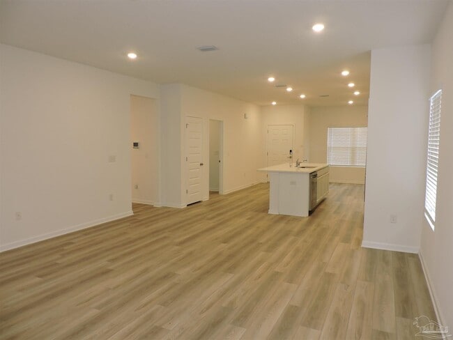 Photo - 9629 Sagewood Dr