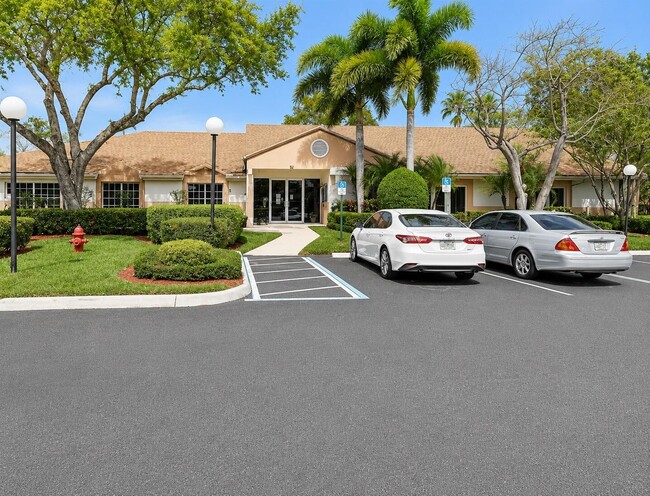 8351 Sunmeadow Ln